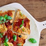 Spicy low carb salami pizza