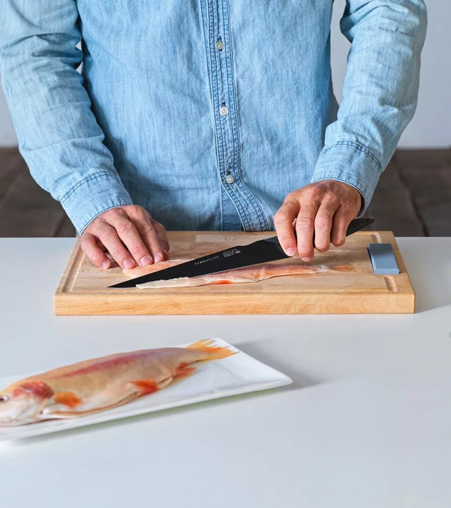 TYROLIT Life Darkline Fillet Cut Knife Filleting