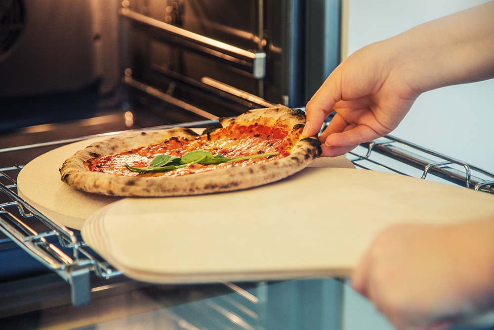Pizza stone for oven and grill – versatile applications